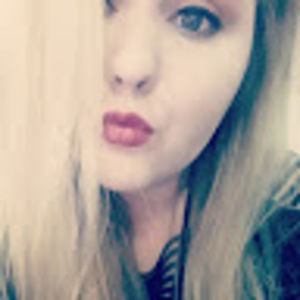 Meet your Posher, Hayley